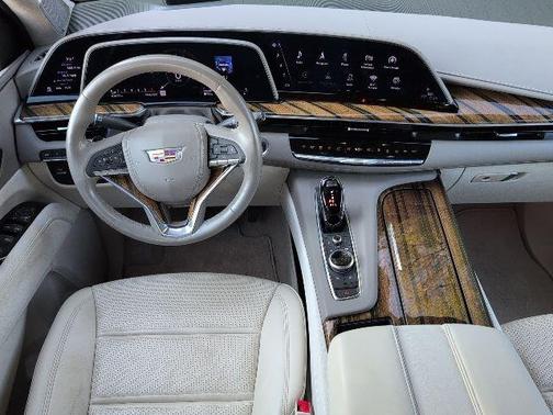 2022 Cadillac Escalade ESV Premium Luxury Platinum