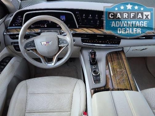 2022 Cadillac Escalade ESV Premium Luxury Platinum