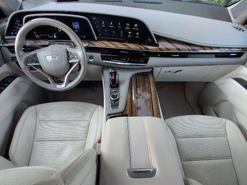 2022 Cadillac Escalade ESV Premium Luxury Platinum