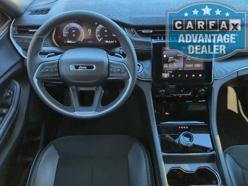 2024 Jeep Grand Cherokee L Laredo