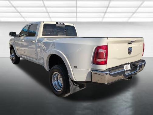 Pearl White 2020 RAM 3500 Laramie
