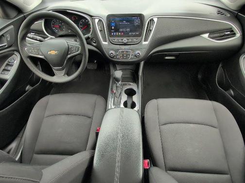 Mineral Gray Metallic 2024 Chevrolet Malibu LT