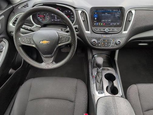 Mineral Gray Metallic 2024 Chevrolet Malibu LT
