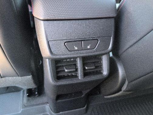 Mosaic Black Metallic 2026 Chevrolet Equinox RS