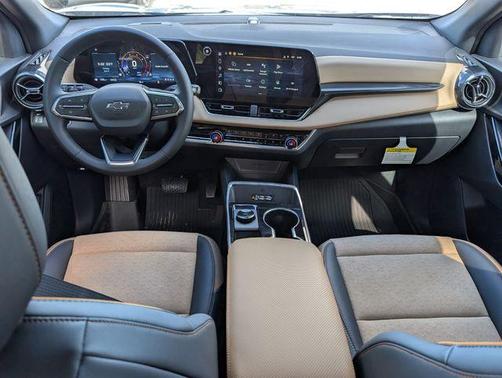 Mosaic Black Metallic 2026 Chevrolet Equinox ACTIV