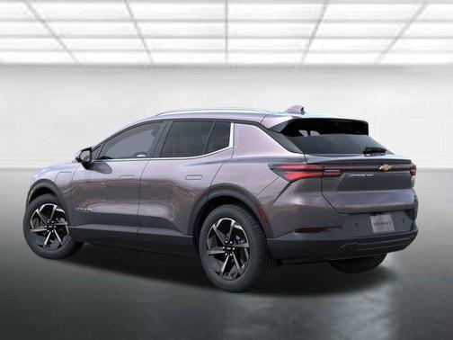 2026 Chevrolet Equinox EV LT 2