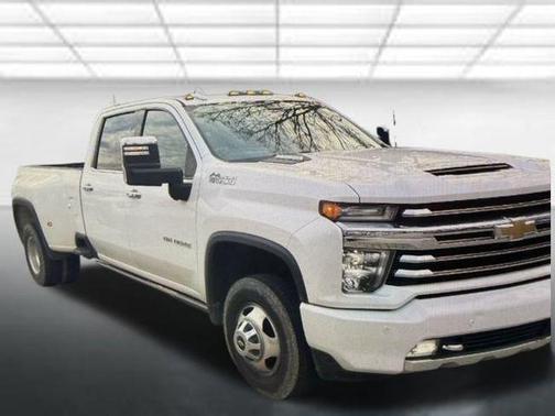 2022 Chevrolet Silverado 3500 High Country