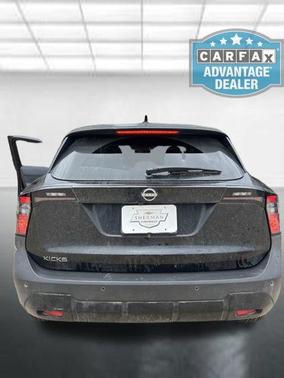 Super Black 2025 Nissan Kicks SV