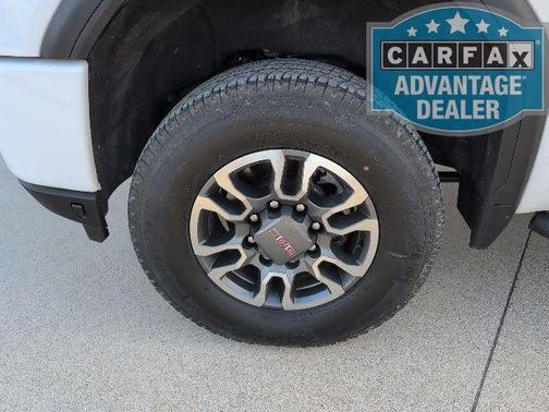 2023 GMC Sierra 2500 AT4