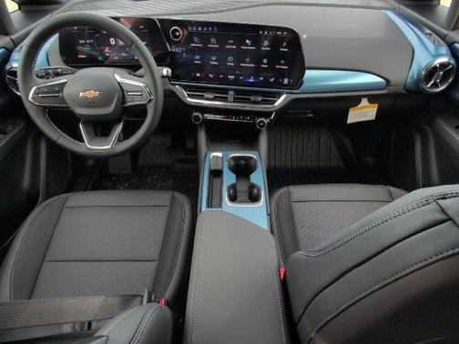 2026 Chevrolet Equinox EV LT 2