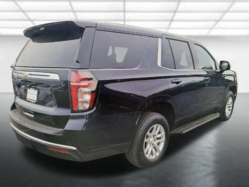 Midnight Blue Metallic 2023 Chevrolet Tahoe LT