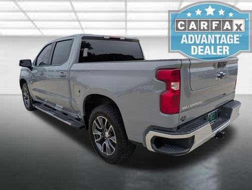 Slate Gray Metallic 2024 Chevrolet Silverado 1500 LT