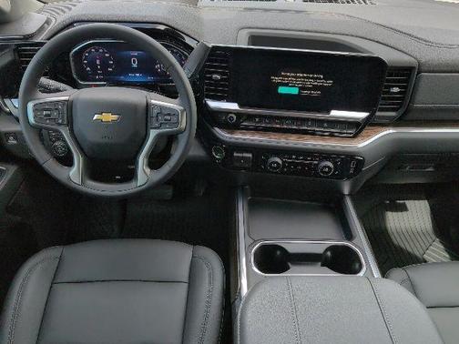 Summit White 2026 Chevrolet Silverado 2500 LT