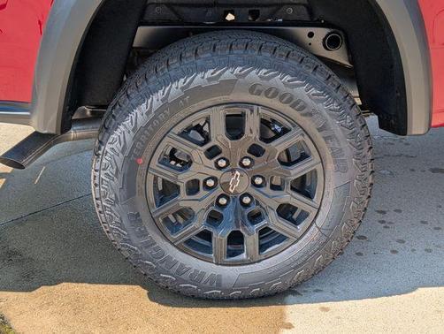 Radiant Red 2026 Chevrolet Colorado Trail Boss
