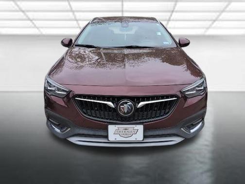 2018 Buick Regal TourX Essence