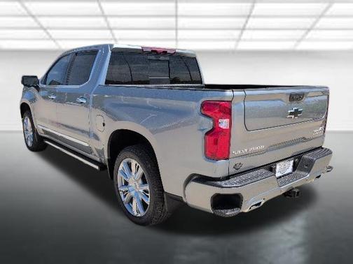 Sterling Gray Metallic 2026 Chevrolet Silverado 1500 High Country