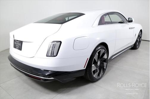 Arctic White 2024 Rolls-Royce Spectre Coupe