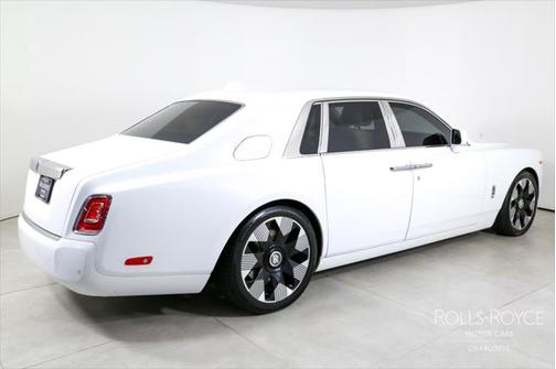 2024 Rolls-Royce Phantom Sedan