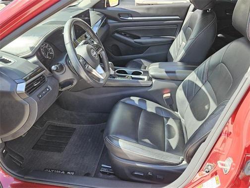 2023 Nissan Altima SR FWD