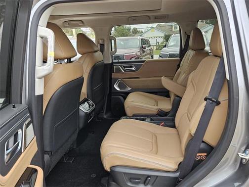 2025 INFINITI QX80 SENSORY AWD