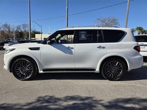 2024 INFINITI QX80 SENSORY AWD