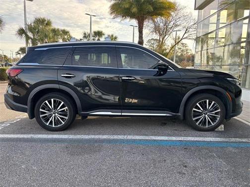 2023 INFINITI QX60 SENSORY