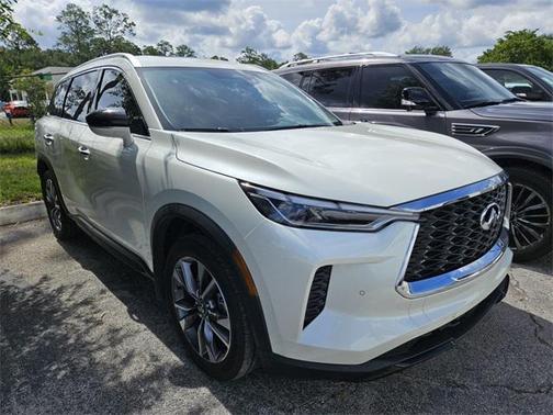 2024 INFINITI QX60 Luxe