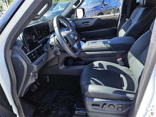 2025 INFINITI QX80 AUTOGRAPH AWD