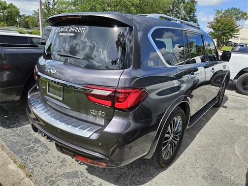 2024 INFINITI QX80 SENSORY AWD