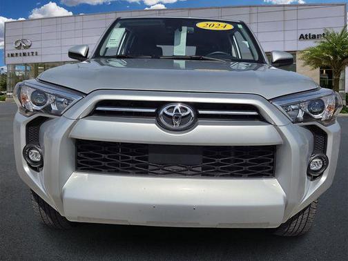 2024 Toyota 4Runner SR5