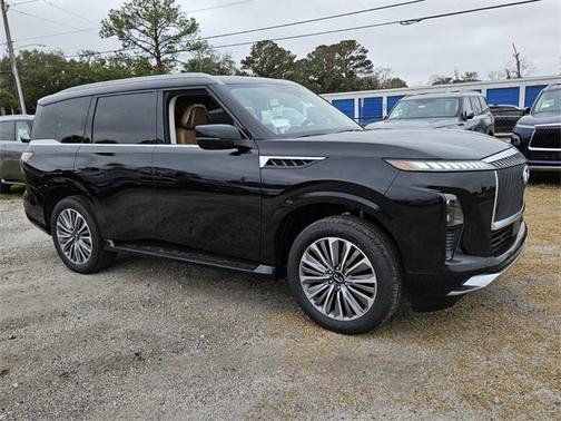 2025 INFINITI QX80 SENSORY AWD