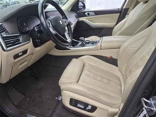 2019 BMW X7 xDrive40i