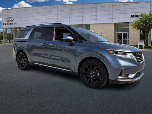 2024 Kia Carnival SX