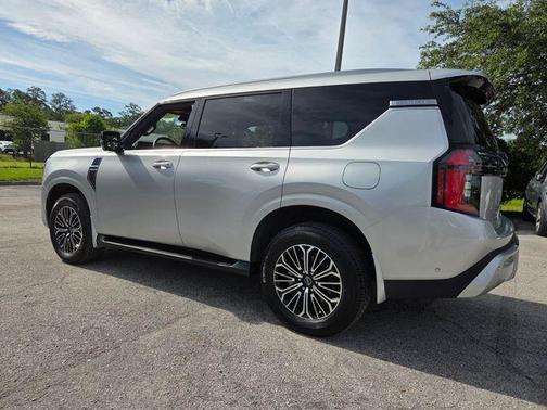 Brilliant Silver Metallic 2026 Nissan Armada SL