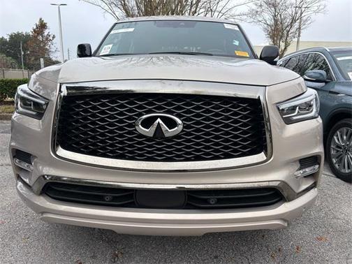 2024 INFINITI QX80 SENSORY AWD