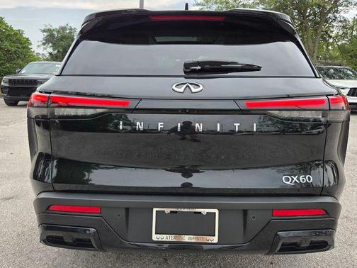 Mineral Black 2025 INFINITI QX60 Pure
