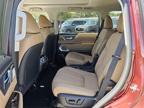 2025 INFINITI QX80 SENSORY AWD