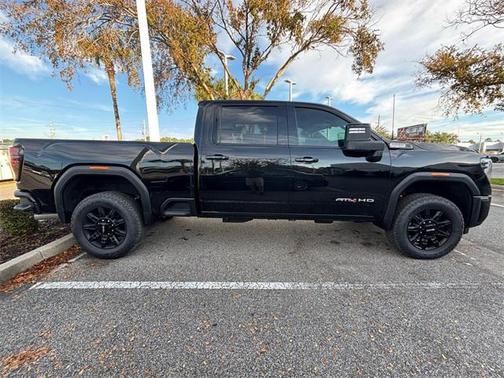 2024 GMC Sierra 2500 AT4