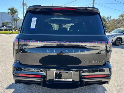 2026 INFINITI QX80 AUTOGRAPH AWD