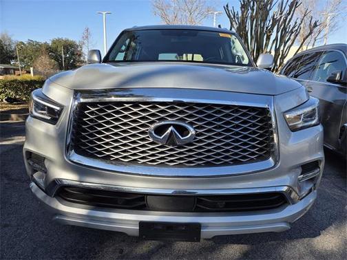 2021 INFINITI QX80 Luxe