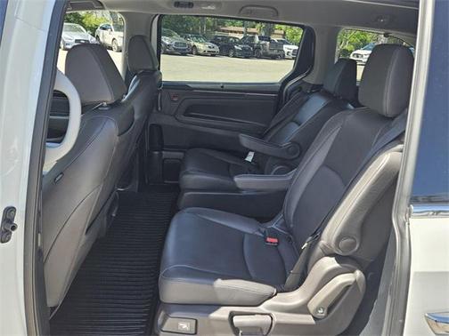 2020 Honda Odyssey Elite