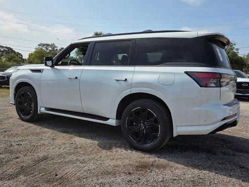 Radiant White 2026 INFINITI QX80 SPORT AWD