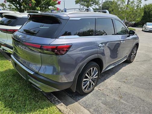 2023 INFINITI QX60 SENSORY