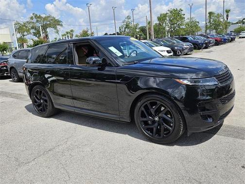 2024 Land Rover Range Rover Sport SE
