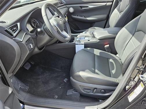 2025 INFINITI QX50 Luxe AWD