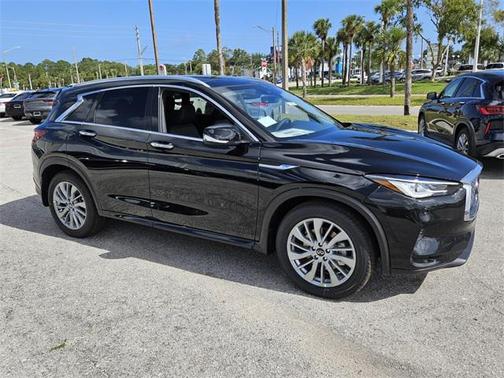 2025 INFINITI QX50 Luxe AWD
