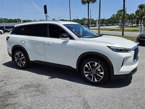 2025 INFINITI QX60 Luxe