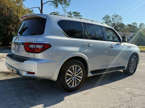 2024 Nissan Armada SL 2WD