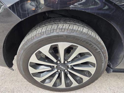Black Metallic 2022 Lincoln Navigator Reserve