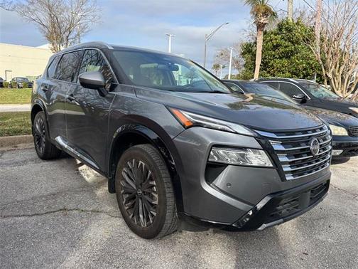 2024 Nissan Rogue Platinum